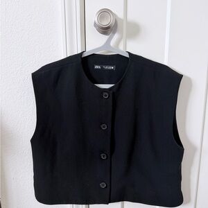 Zara Black Round-Neck Cropped Vest